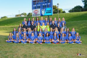 girls soccer team group photo