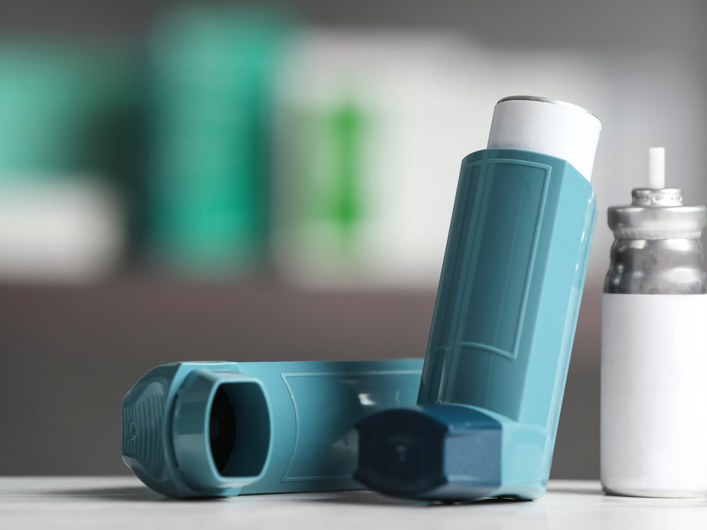asthma inhaler photo
