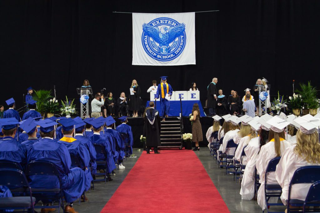 class of 2022 graduation photo